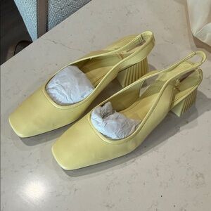 Sam Edelman Women's Slingback Heels size 5.5 butter yellow
